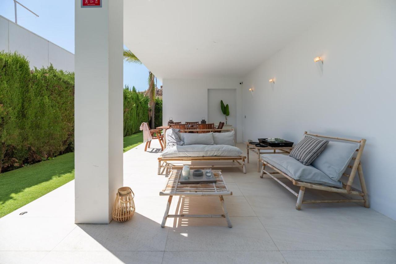 Vacation I Fuentes, Prime Location, Perfect For Families And Big Groups, Shared Pool Villaer *